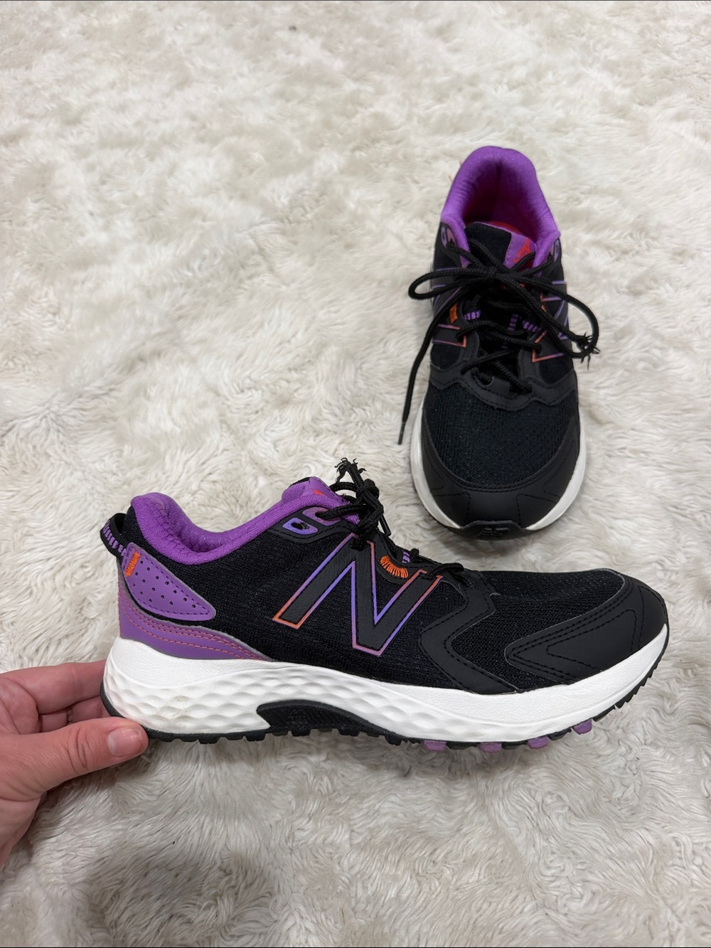 New Balance Women's 410v7 Trail Running Shoes in Black & Purple Size 7.5